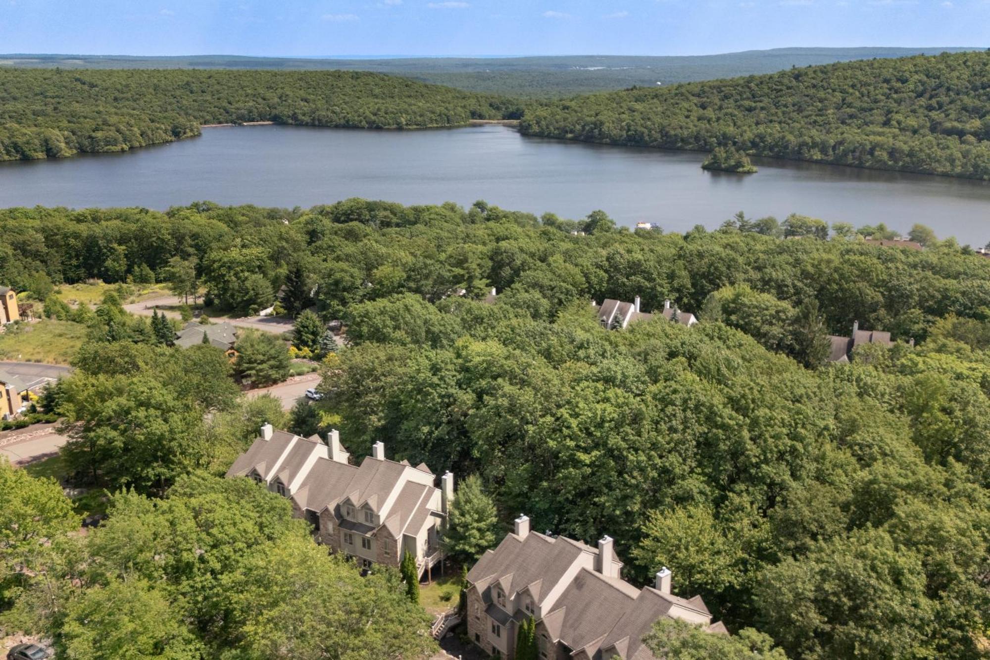 Highland Hideaway By Avantstay Group Poconos Retreat W Patio Game Room Lake Harmony Dış mekan fotoğraf